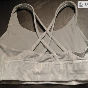 Lululemon sports bra sz small
